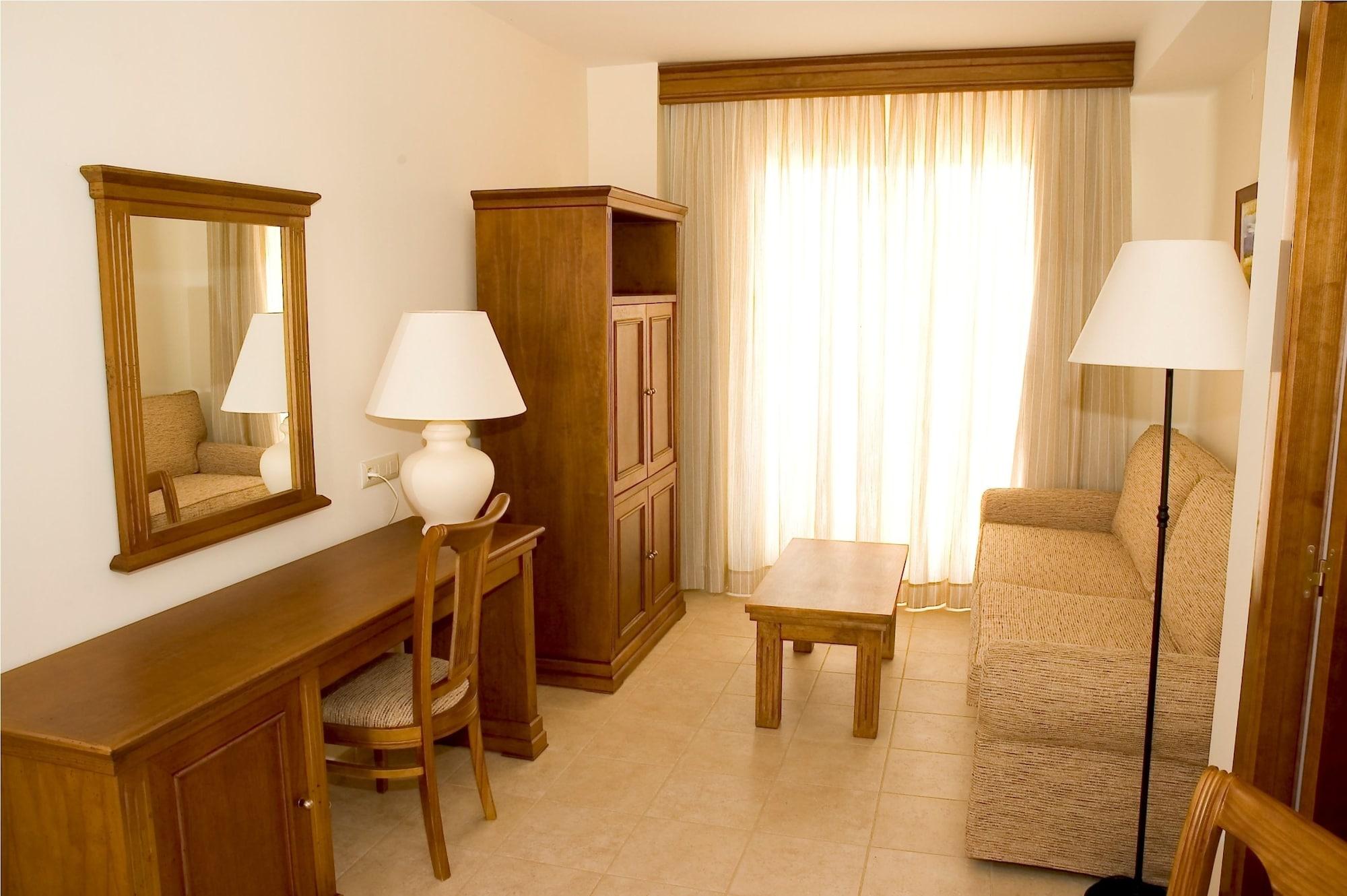 Ohtels Cabogata Hotel 4*